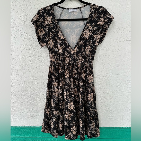 Urban Outfitters Julia Tiered Frock Mini Dress XS Super Soft Floral - Picture 4 of 12